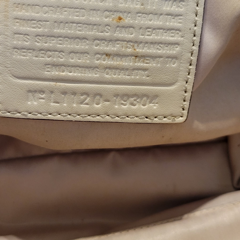 Coach Cream Leather Satchel with Silver Hardware.  Make An Offer! - Picture 16 of 16